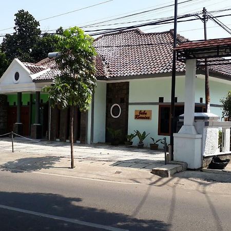 Jabu Rosmina Hotel Citeureup Kültér fotó
